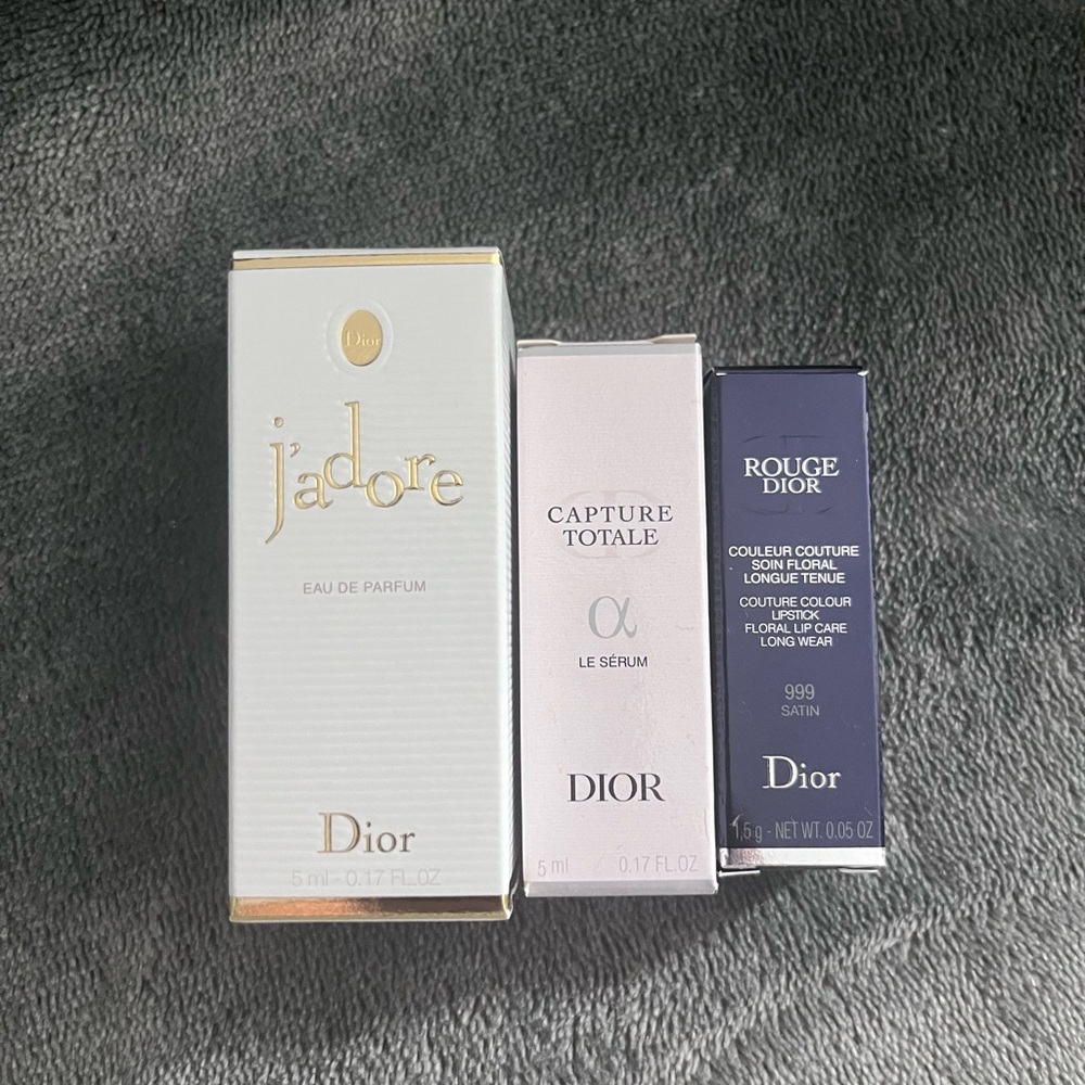 Dior sample set
